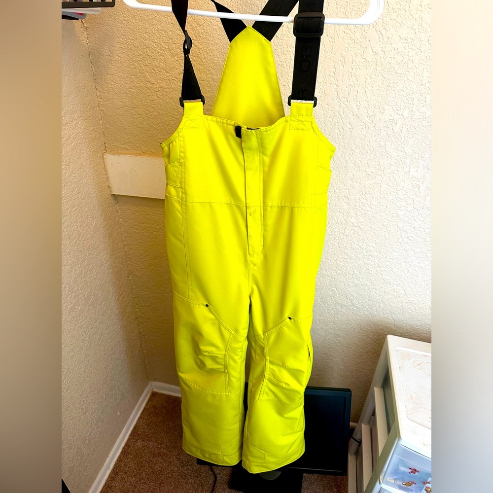 Obermeyer ski bib size 8 I- grow adjustable size
